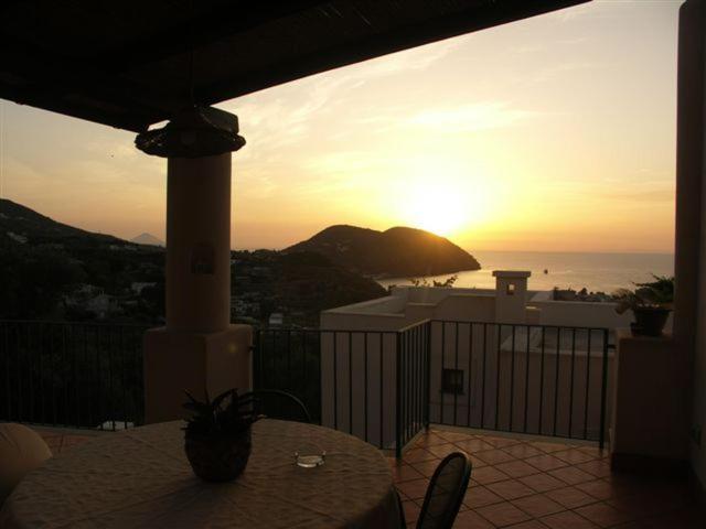 Villa Hermes Case Vacanza Lipari  Extérieur photo